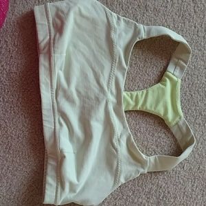 Lululemon bra
